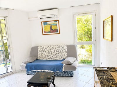 /international/fr/vias-languedoc-roussillon-310108793381/