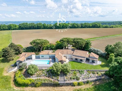 /international/fr/sainte-livrade-sur-lot-aquitaine-310100183531/