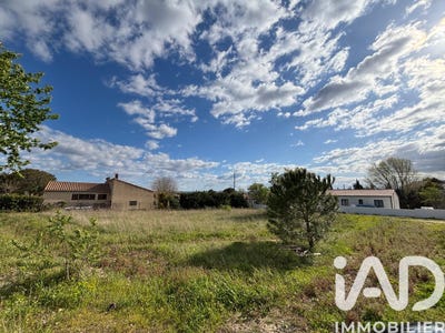 /international/fr/conilhac-corbieres-languedoc-roussillon-310108482495/