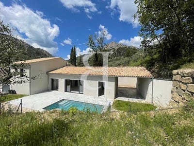 /international/fr/buis-les-baronnies-rhone-310109936507/