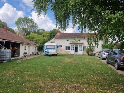 /international/fr/bellenaves-auvergne-310100559863/?lang=zh-tw