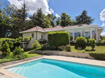 /international/fr/charbonnieres-les-bains-rhone-120093546259/