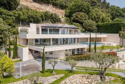 /international/fr/villefranche-sur-mer-provence-alpes-cote-d-azur-310101386355/?lang=de