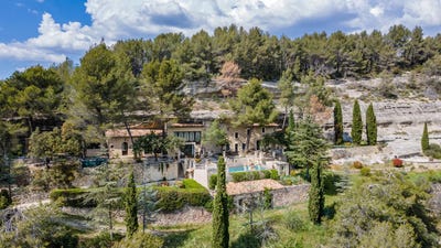 /international/fr/goult-hh-15033746-goult-provence-alpes-cote-d-azur-310100956698/