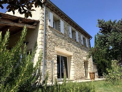 /international/fr/mane-provence-alpes-cote-d-azur-120097719430/?lang=pt