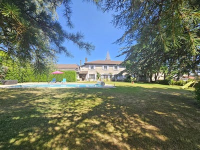 /international/fr/villeneuve-de-marc-rhone-310098892377/?lang=zh-cn
