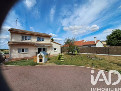 /international/fr/thouars-charente-310108862974/?lang=fr