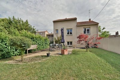 /international/fr/cholet-pays-de-la-loire-310108647973/