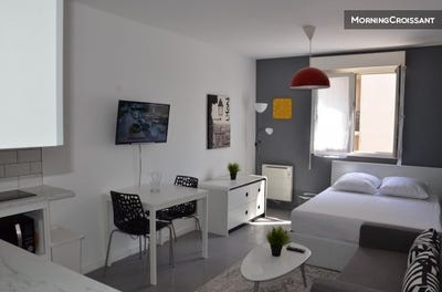 /international/fr/caluire-et-cuire-rhone-310106422588/