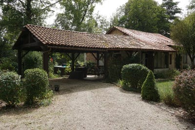 /international/fr/champagnac-de-belair-aquitaine-310100014765/?lang=zh-tw