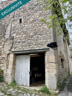 /international/fr/reillanne-provence-alpes-cote-d-azur-310098772367/?lang=id