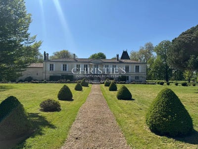 /international/fr/fronsac-aquitaine-310099755002/