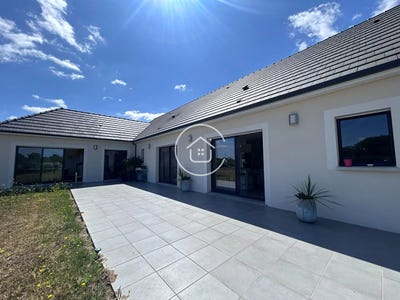 /international/fr/les-montils-centre-val-de-loire-310100493594/?lang=zh-tw