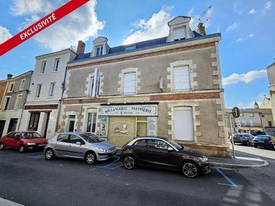 /international/fr/thouars-charente-310102849061/