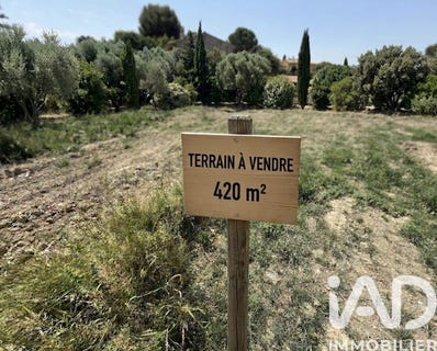 /international/fr/beaucaire-languedoc-roussillon-310108483563/