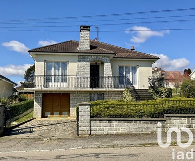 /international/fr/le-palais-sur-vienne-limousin-310098144408/
