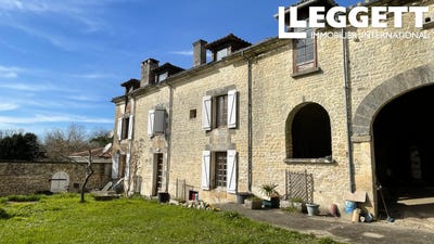 /international/fr/vouharte-charente-310101015710/