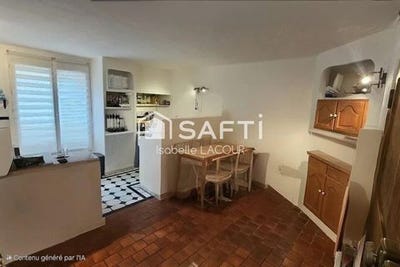 /international/fr/salernes-provence-alpes-cote-d-azur-310098837272/