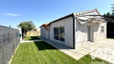 /international/fr/pont-saint-esprit-languedoc-roussillon-310108154856/