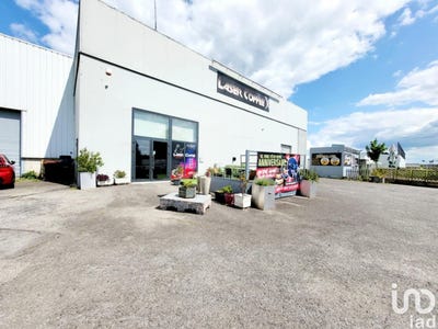 /international/fr/cosnes-et-romain-lorraine-310103635254/