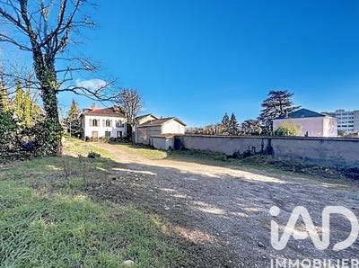 /international/fr/champagne-au-mont-d-or-rhone-310108001721/