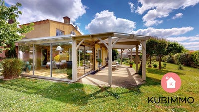 /international/fr/jard-sur-mer-pays-de-la-loire-310108602185/