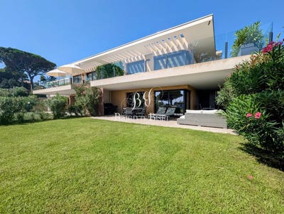 /international/fr/sainte-maxime-provence-alpes-cote-d-azur-310101251046/?lang=it