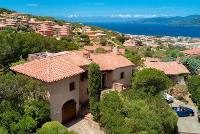 /international/fr/propriano-corsica-310107816184/