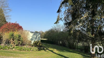 /international/fr/suce-sur-erdre-pays-de-la-loire-310098440327/