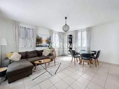 /international/fr/evian-les-bains-rhone-310107070178/