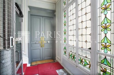 /international/fr/paris-17th-paris-310100937380/