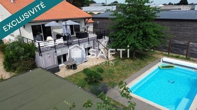 /international/fr/beaupreau-en-mauges-pays-de-la-loire-310108459014/