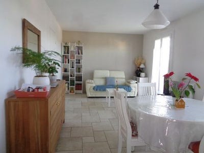 /international/fr/rogny-les-sept-ecluses-burgundy-310098772989/?lang=zh-cn