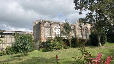 /international/fr/port-saint-pere-pays-de-la-loire-310100015099/