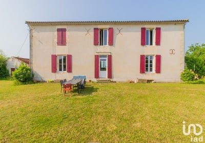 /international/fr/saint-aubin-la-plaine-pays-de-la-loire-310100179632/