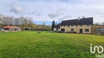 /international/fr/souance-au-perche-centre-val-de-loire-310098313837/