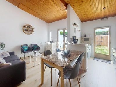 /international/fr/saint-palais-sur-mer-charente-310108487528/