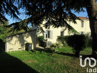 /international/fr/bressuire-charente-310100437738/