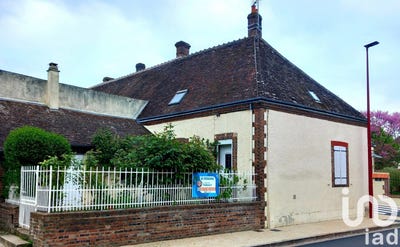 /international/fr/sablons-sur-huisne-upper-normandy-310099412873/
