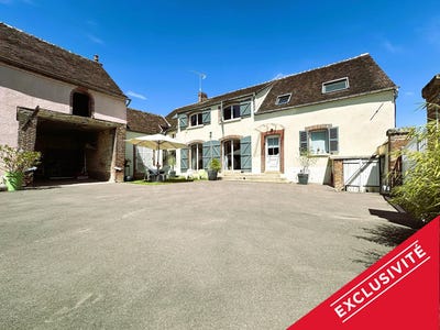 /international/fr/joigny-burgundy-310106826112/