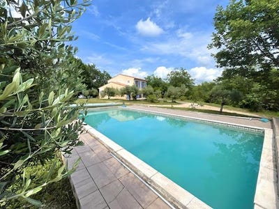 /international/fr/figanieres-provence-alpes-cote-d-azur-310101032839/