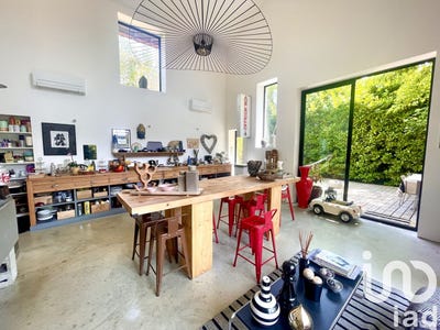 /international/fr/castelnau-de-medoc-aquitaine-310100539688/