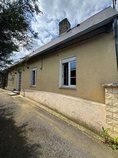 /international/fr/thenailles-picardie-310108530995/?lang=fr