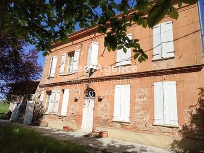/international/fr/miremont-midi-pyrenees-310119718353/