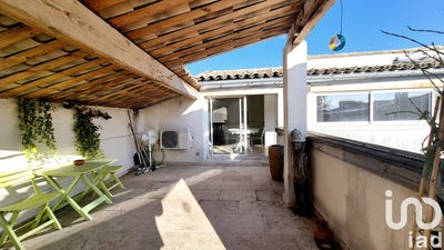 /international/fr/l-isle-sur-la-sorgue-provence-alpes-cote-d-azur-310095935986/