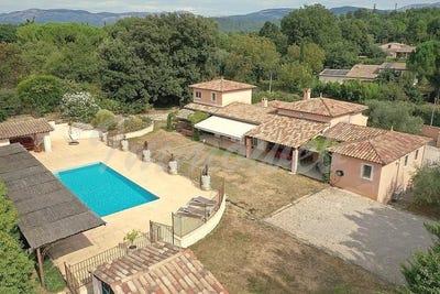/international/fr/montauroux-provence-alpes-cote-d-azur-120094776534/