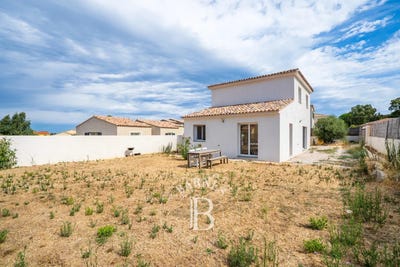 /international/fr/calenzana-corsica-310101335725/?lang=zh-cn