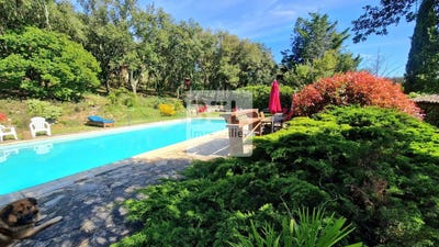 /international/fr/anduze-languedoc-roussillon-310107598617/