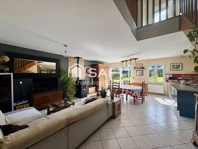 /international/fr/greville-hague-la-basse-normandie-310107221374/