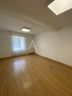 /international/fr/jargeau-centre-val-de-loire-310109089848/